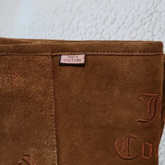 Juicy Couture genuine leather embroidered logo sherpa lined rubber sole t… - Picture 6 of 13